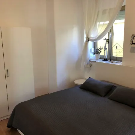 Apartment Check In Pula Exterior photo